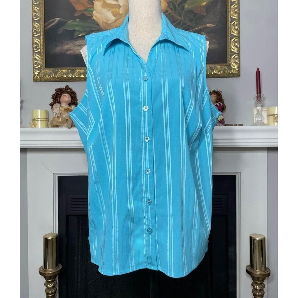 Notations Women’s Stretch Sleeveless Blouse Light Blue Size 1X Button Down